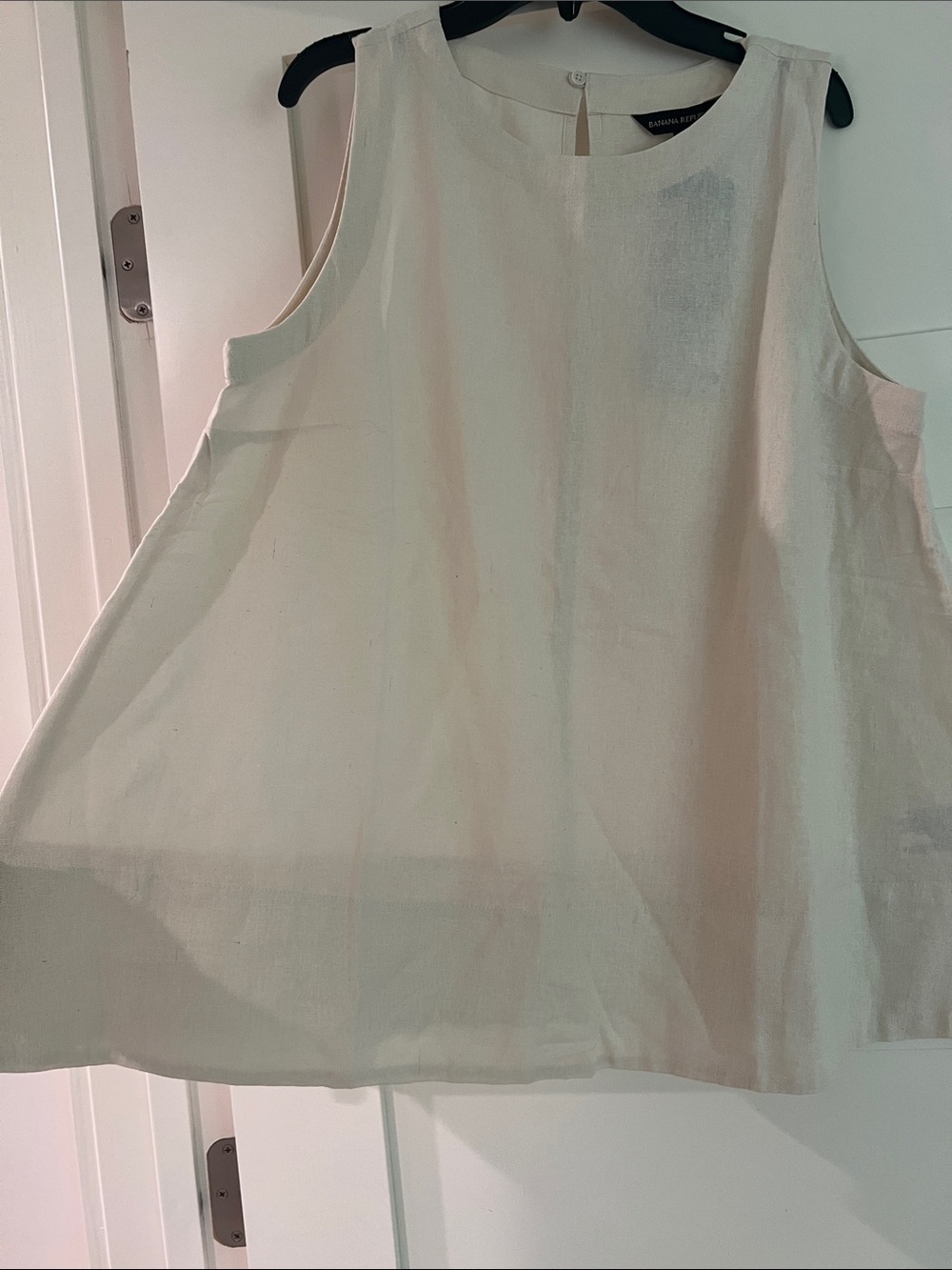 Banana Republic Ivory Sleeveless linen A-Line Tank